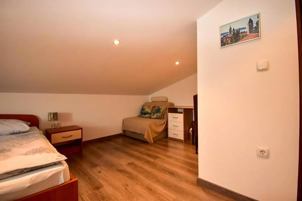 Apartment Soline Rab Supetarska Draga Croatia